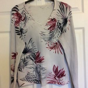 Women sweater